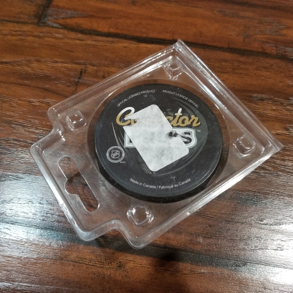 Hockey Puck - Picture 3 of 4